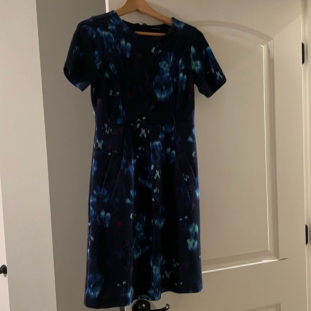 Lands end short sleeve watercolor sheath dress